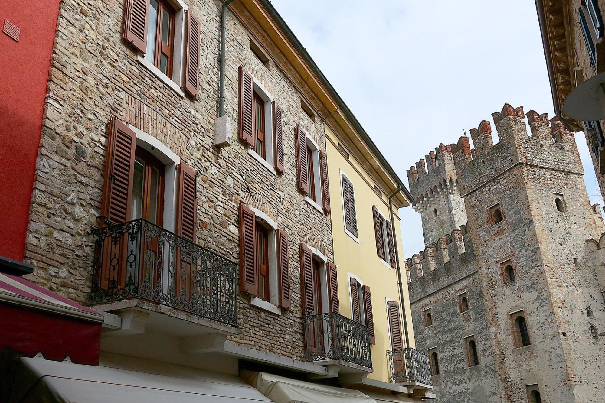 Aurora Sirmione Appartamenti Екстериор снимка
